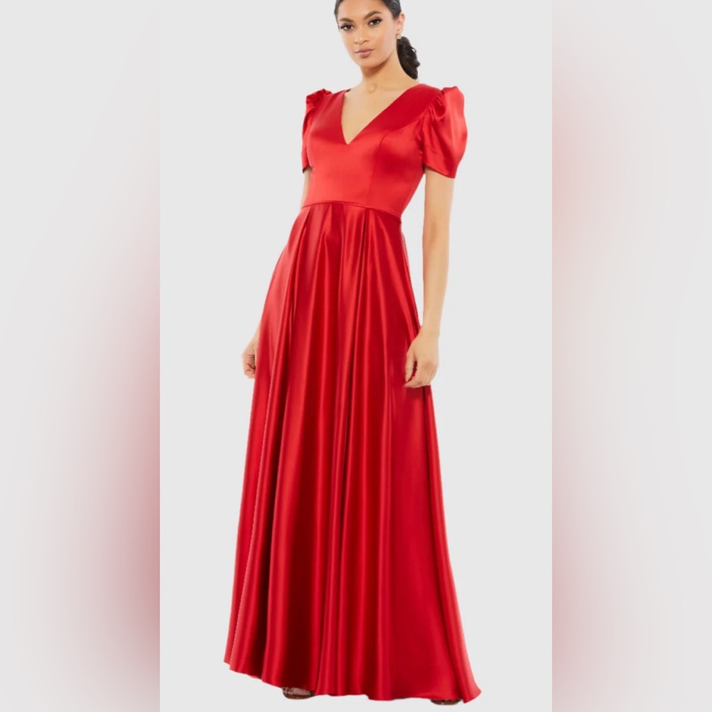 Mac Duggal Leena Sz4 /NWT